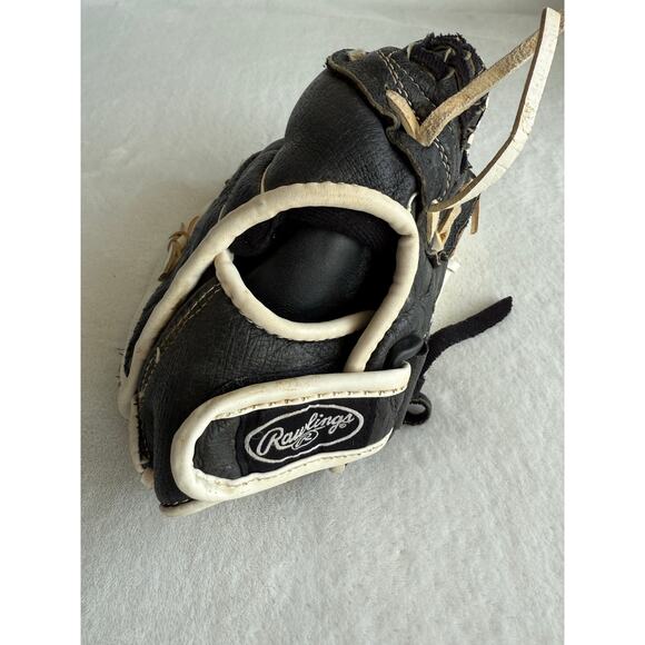Rawlings Highlight 12.5 inch Baseball Softball Glove Black White HFP125BW RHT‎ - Picture 7 of 7